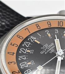 Vintage 1968 Glycine Airman SST Automatic Men's Watch w/ Hack Pin PLEASE READ